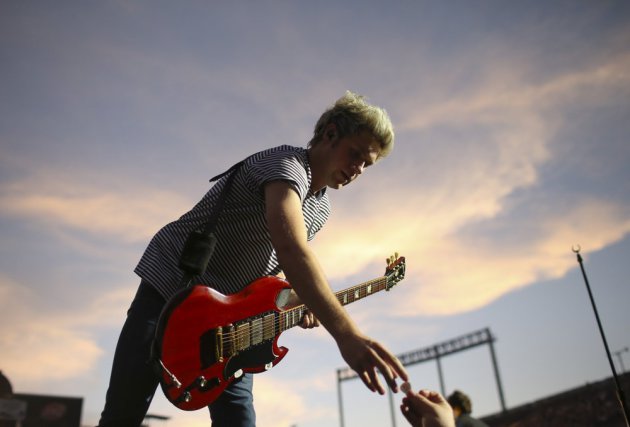 Niall Horan's guitar must've been plugged in Sunday night or he wouldn't have needed this pick. / Jeff Wheeler, Star Tribune